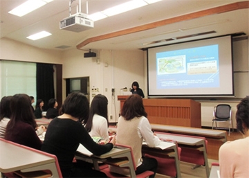 修論発表会写真の様子