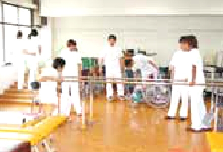 理学療法学専攻演習風景
